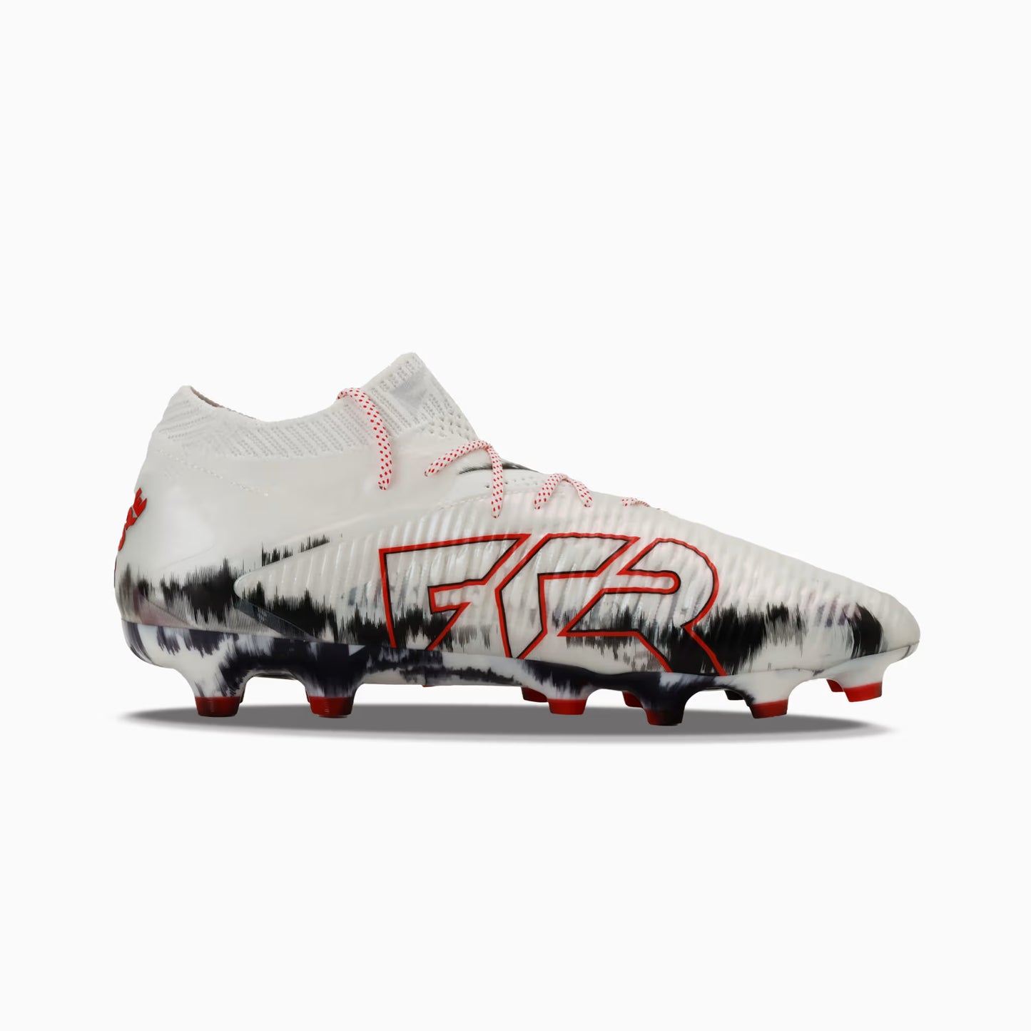【日本限定】PUMA プーマ フューチャー 7 JAPAN LIMITED 固い土グラウンド用 サッカースパイク 109070_01 ホワイト 水墨画デザイン