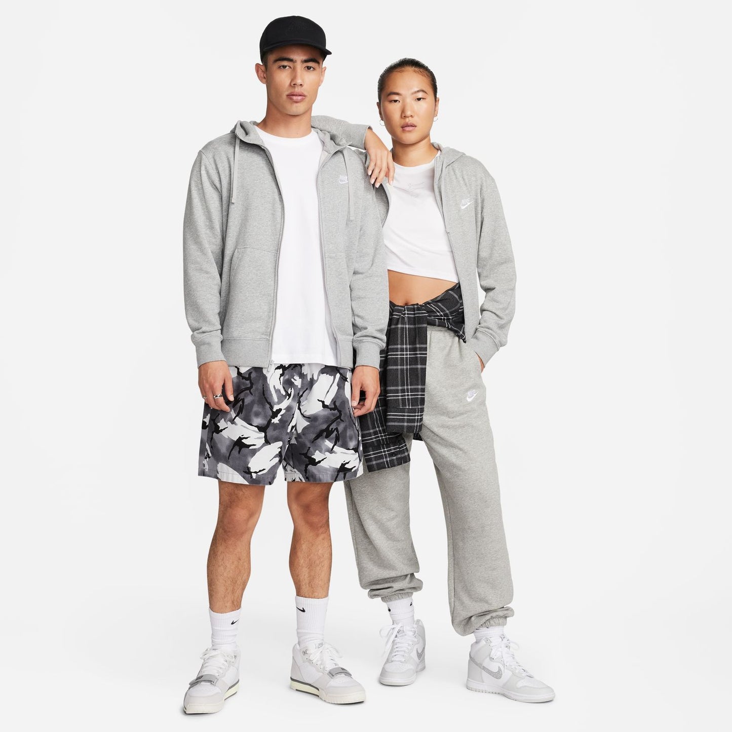 【在庫処分セール】NIKE ライフスタイル ウェア トップス Sportswear NEW フード teamsports bv2649-063 bv2649-063 ナイキアパレル ナイキウェア スポーツウェア トレーニングウェア ナイキジャケット パーカー Tシャツ レディース メンズ ブランド