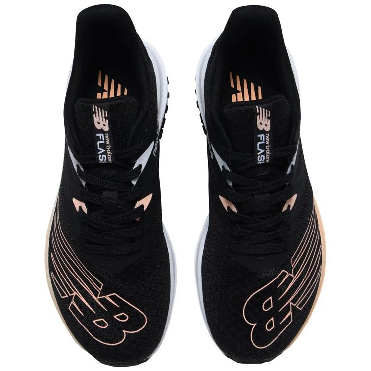 ニューバランス(new balance)(レディース)ランニングシューズ ダイナソフトフラッシュv6 ブラック wflshpg6b ニューバランスランニングシューズ ニューバランス メンズ レディース キッズ クッション性 歩きやすい 軽量 安い 普段使い