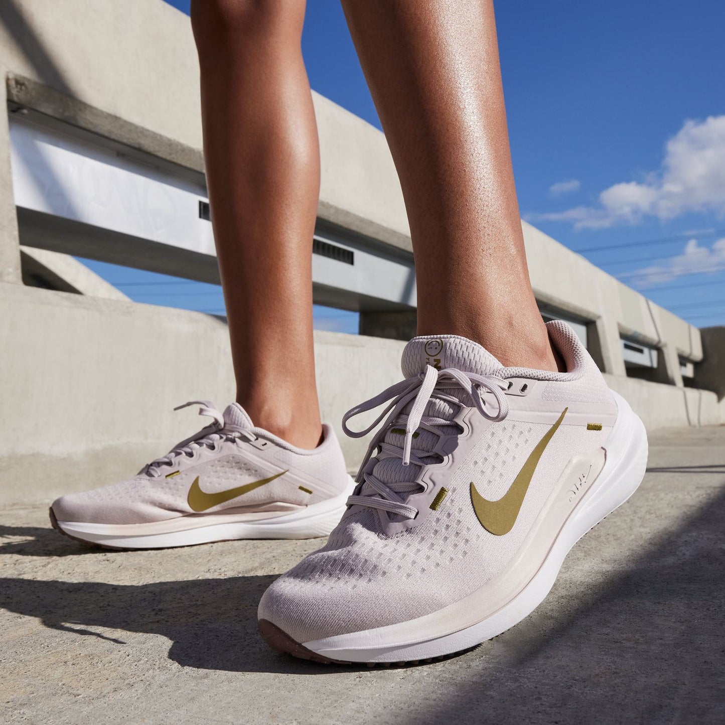 【在庫処分セール】NIKE ランニング レディース ウィンフロー DV4023 010 ナイキ Nike Winflo 10 スポーツ スニーカー dv4023-010 アディダス ランニングシューズ レディース 人気 シューズ