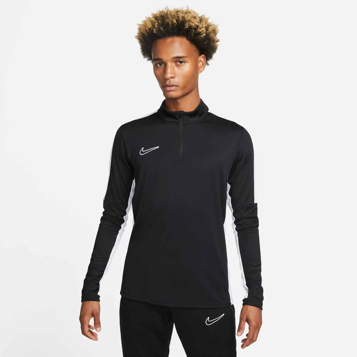 【在庫処分セール】ナイキ DRI-FIT アカデミー23 ロングスリーブ ドリルトップ dr1352 サッカージャージ ユニフォーム トレーニングウェア サッカーパンツ シャツ ジャケット キッズサッカーウェア メンズ レディース 人気