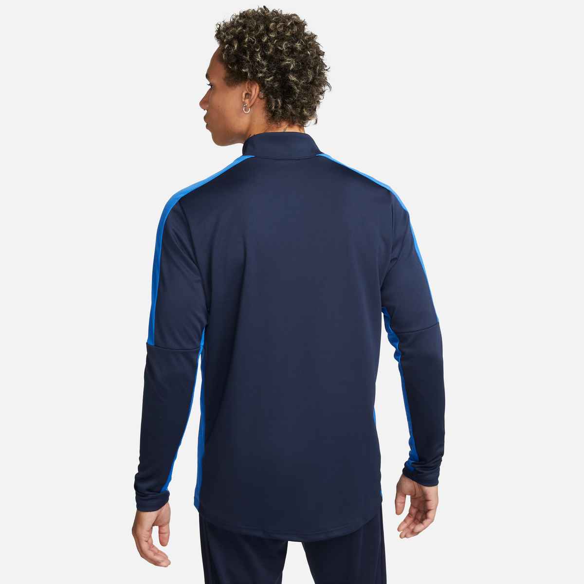 【在庫処分セール】ナイキ DRI-FIT アカデミー23 ロングスリーブ ドリルトップ dr1352 サッカージャージ ユニフォーム トレーニングウェア サッカーパンツ シャツ ジャケット キッズサッカーウェア メンズ レディース 人気