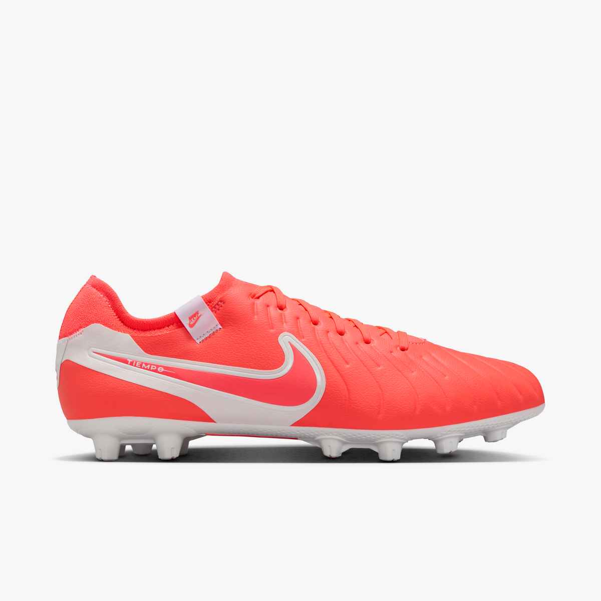 ナイキ ティエンポ レジェンド 10 PRO HG 大人用 サッカースパイク NIKE dv4332-800 サッカースパイク 軽量 フィット感 人工芝 天然芝 メンズ サッカースパイク人気 スポーツ アパレル