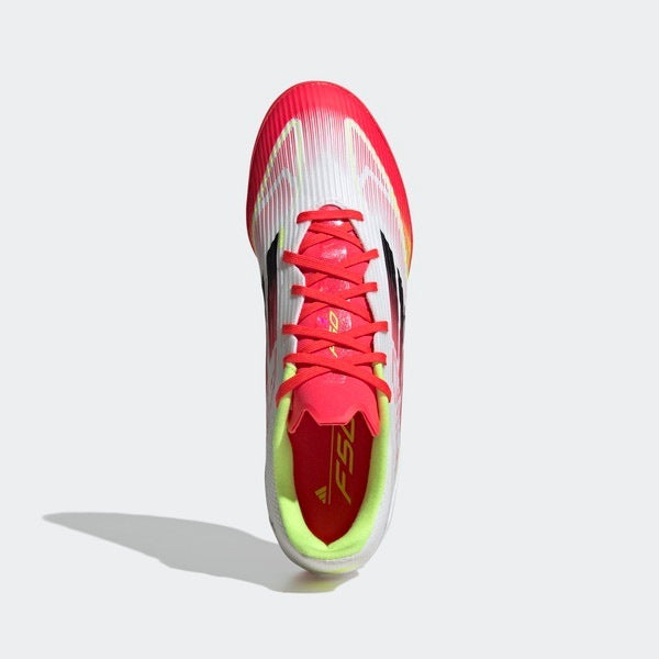 アディダス F50 LEAGUE TF フットウェアホワイト×コアブラック ie1231 フットサルシューズ 靴 フットサル スパイク 室内 屋外 軽量 グリップ力 おすすめ 履き心地 人気ランキング 子供用 大人用