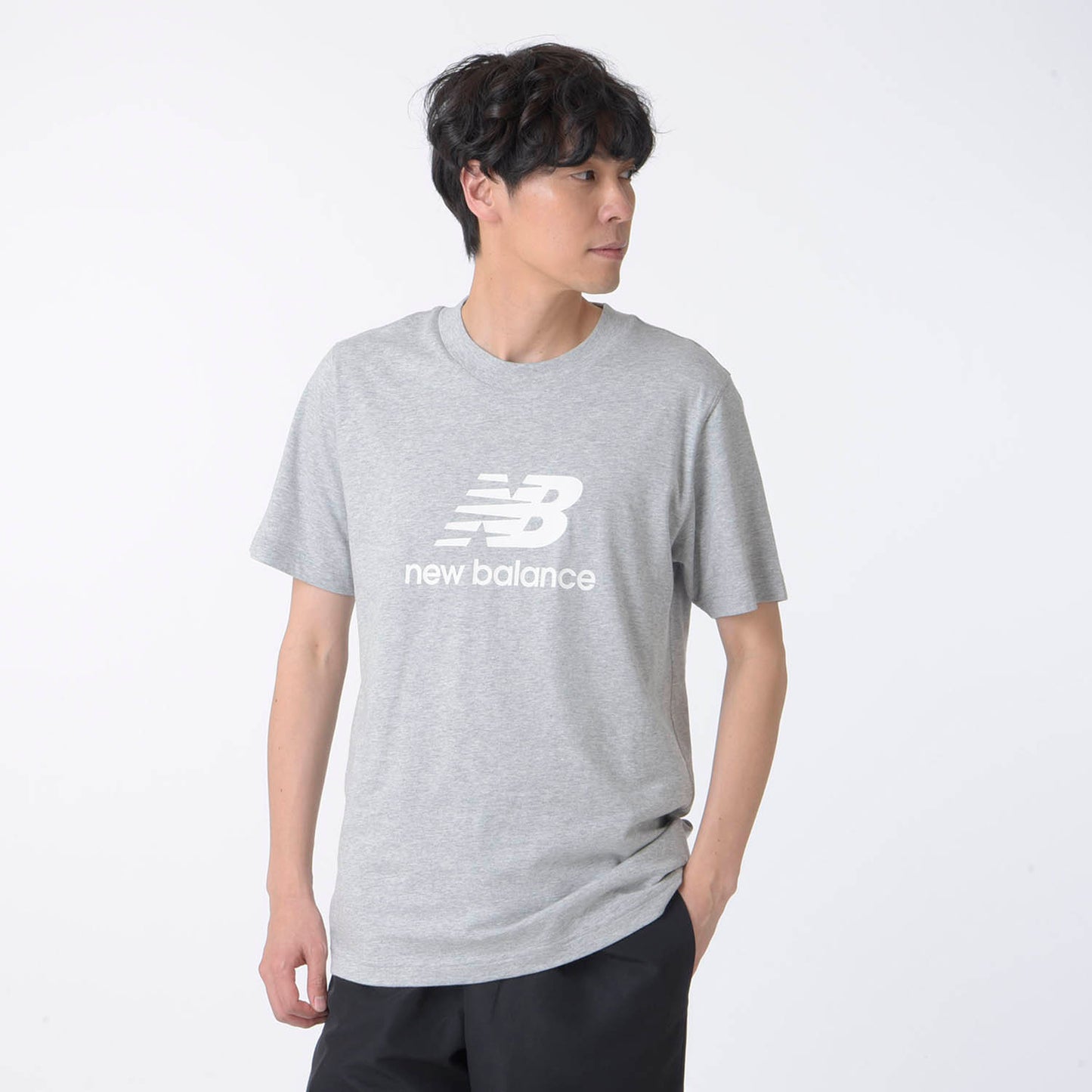 【在庫処分セール】New Balance ニューバランス Stacked Logo ショートスリーブTシャツ MT41502 スポーツウェア コットンTシャツ 綿 スポーティ カジュアル メンズウエア トップス 半袖シャツ 男性 ブランド 服 アパレル