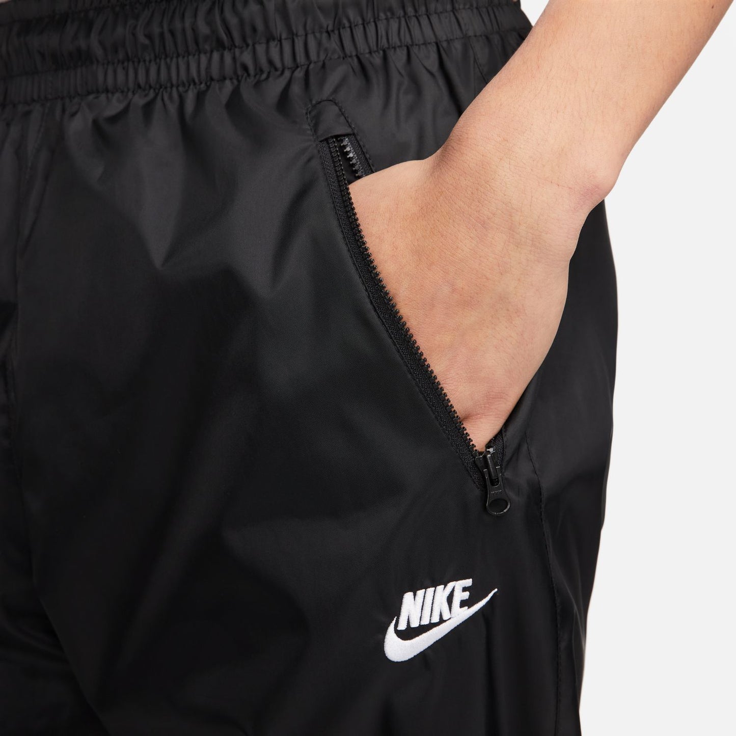 ナイキ NIKE ウインドブレーカー パンツ WR ウーブン パンツ DX0654-011 ナイキアパレル ナイキウェア スポーツウェア トレーニングウェア ナイキジャケット パーカー Tシャツ レディース メンズ