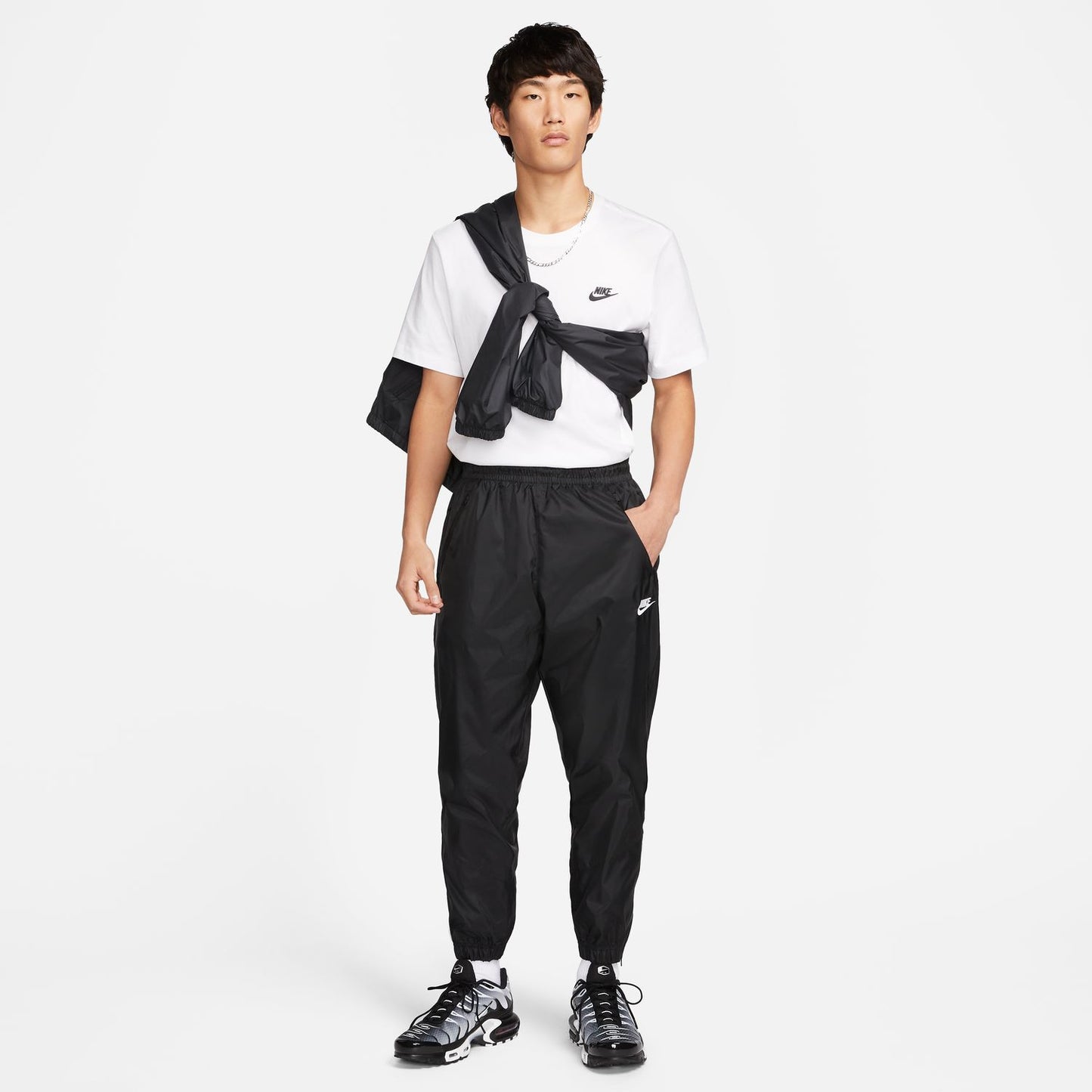 ナイキ NIKE ウインドブレーカー パンツ WR ウーブン パンツ DX0654-011 ナイキアパレル ナイキウェア スポーツウェア トレーニングウェア ナイキジャケット パーカー Tシャツ レディース メンズ
