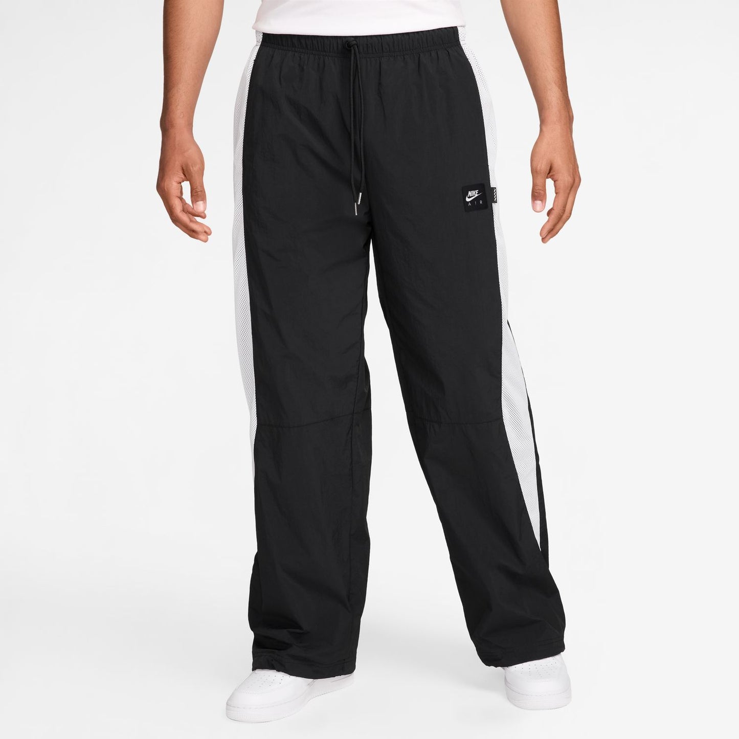 ナイキ NIKE ウインドブレーカー パンツ NSW NIKEAIR ウーブンパンツ HJ0286 ナイキアパレル ナイキウェア スポーツウェア トレーニングウェア ナイキジャケット パーカー Tシャツ レディース メンズ ブランド ファッション