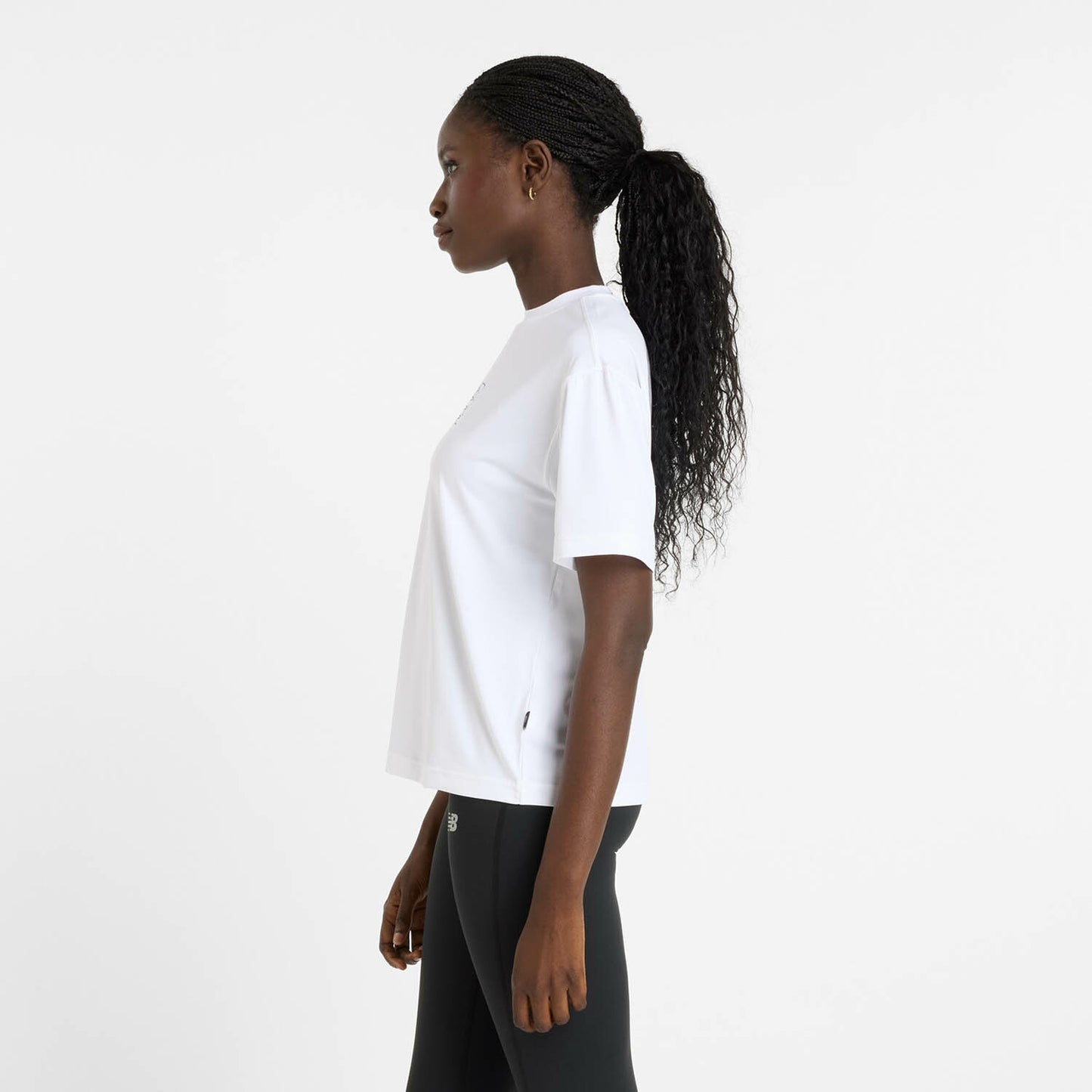 ニューバランス New Balance リラックスグラフィックショートスリーブ T シャツ AWT51135 T シャツ レディース 半袖 トレーニング フィットネス ジム ショートスリーブ 吸汗 速乾 リラックスシルエット awt51135-sst