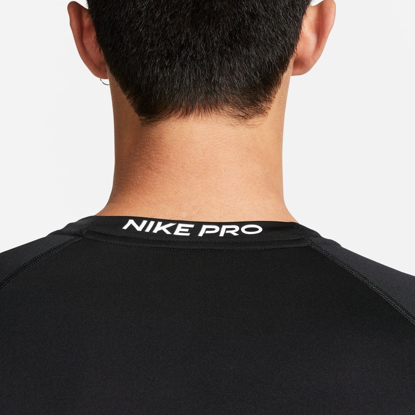 ナイキ プロ メンズ Dri-FIT タイト ショートスリーブ フィットネストップ コンプレッションシャツ 吸汗速乾 インナーウェア fb7933