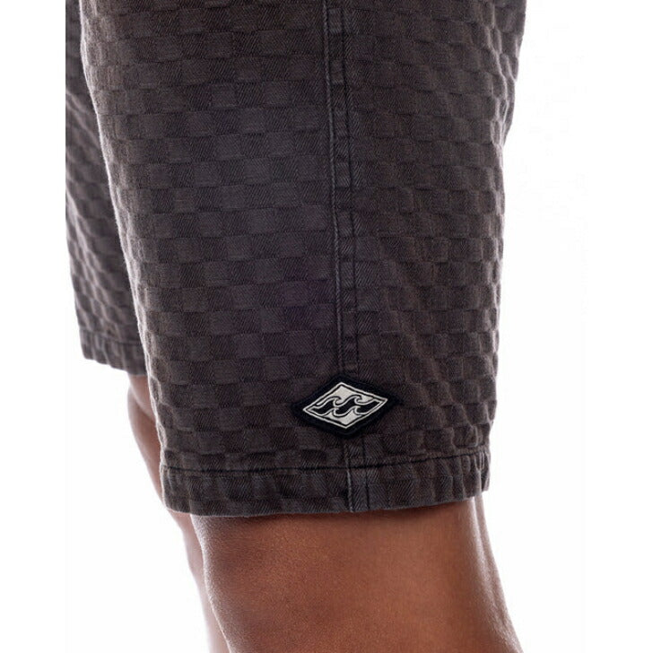 BILLABONG メンズ CHECKER SHORTS ショートパンツ 【2025年春夏モデル】 夏コーデ 夏服 人気 アウトドア ウェア 夏 ジム ウェア メンズ / レディース / キッズ UVカット 25ssビラボン bf011609