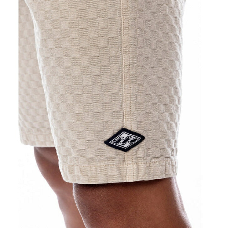 BILLABONG メンズ CHECKER SHORTS ショートパンツ 【2025年春夏モデル】 夏コーデ 夏服 人気 アウトドア ウェア 夏 ジム ウェア メンズ / レディース / キッズ UVカット 25ssビラボン bf011609