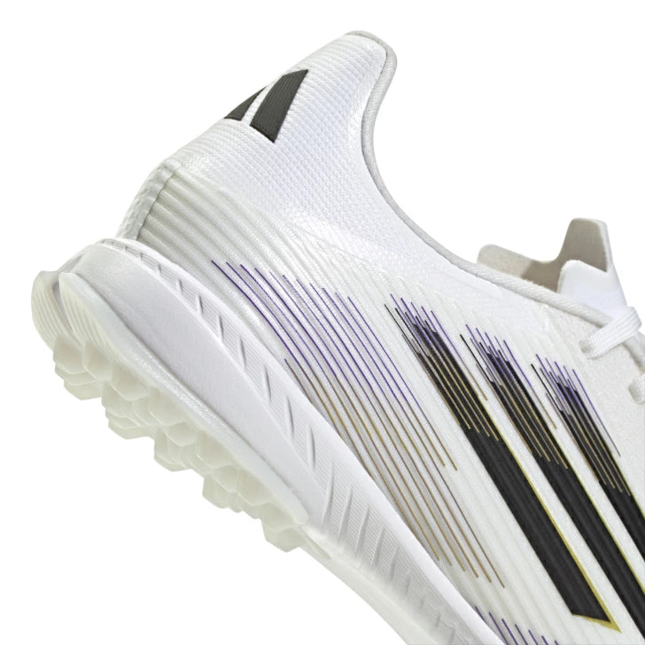 アディダス サッカー フットサル ターフシューズ F50 LEAGUE TF 【ROAD TO GLORY PACK】フットサルシューズ 靴 フットサル スパイク 室内 屋外 軽量 グリップ力 25ssアディダスフットサル jh7726
