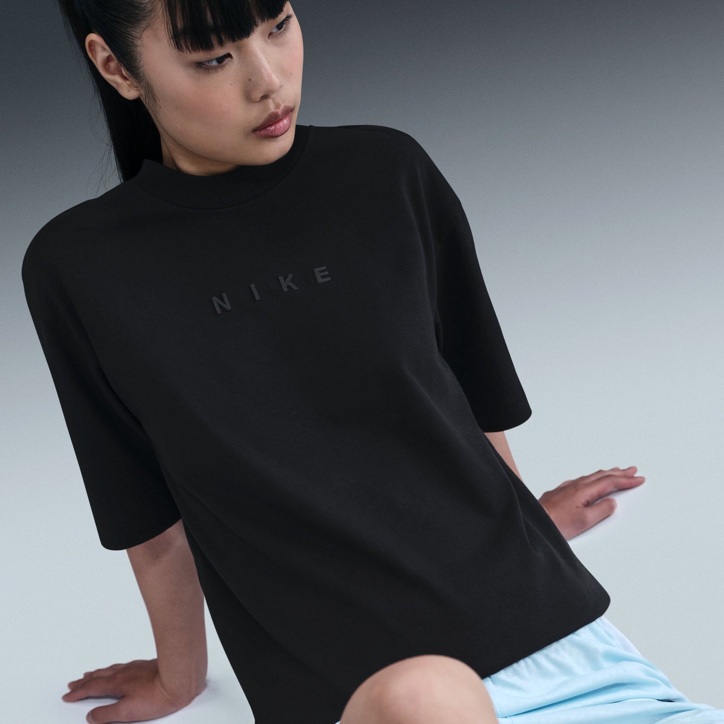 ナイキ NIKE ウィメンズ NSW LUXE S/S Tシャツ RELAX HV4958-010 レディース