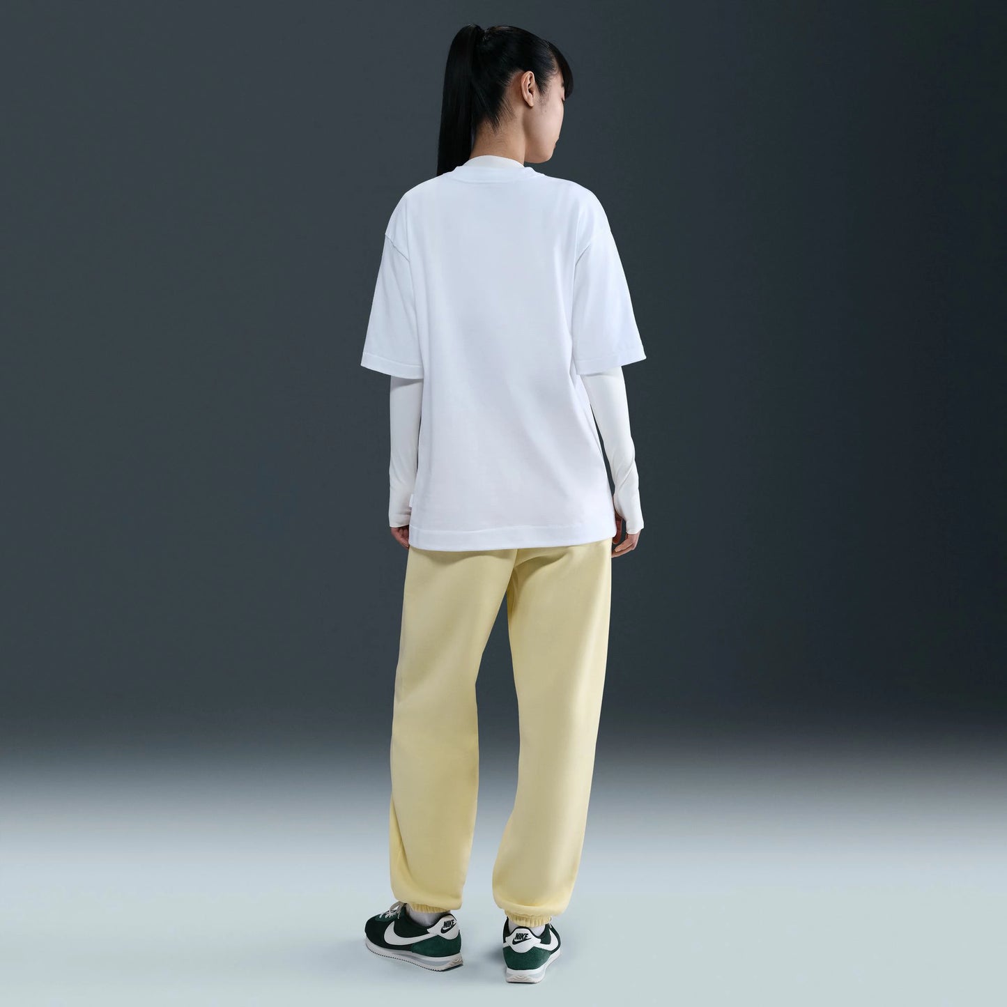 ナイキ NIKE ウィメンズ NSW LUXE S/S Tシャツ RELAX HV4958-100 レディース