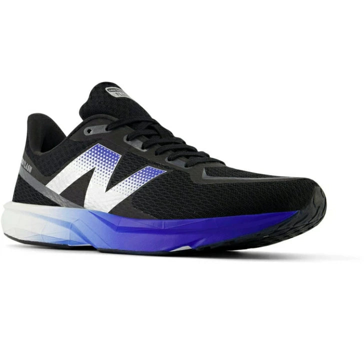 ニューバランス ランニングシューズ メンズ レディース ダイナソフト フラッシュ V7 ブラックMFLSHBB7D トレーニング ジョギング 部活 薄底 軽量 mflshbb7d