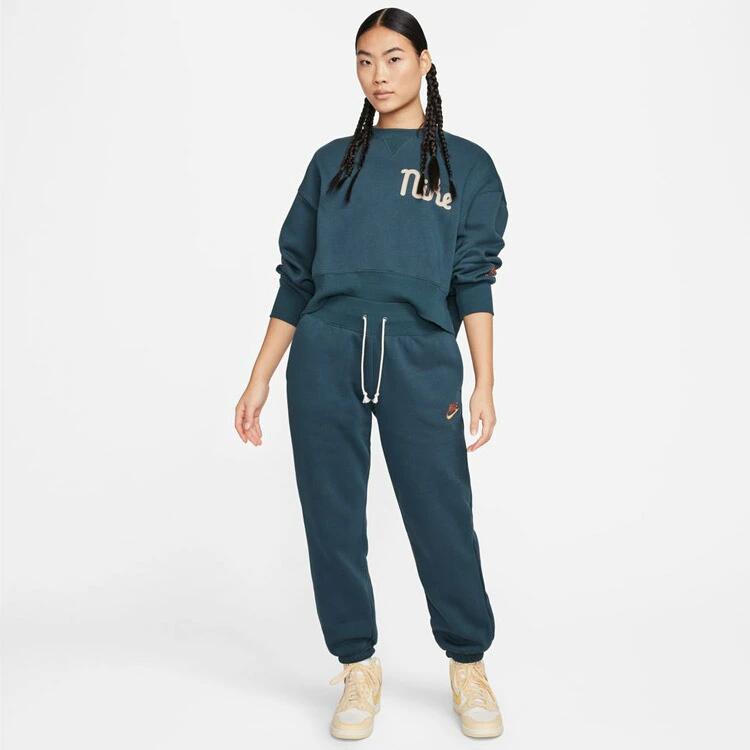 【在庫処分セール】 ナイキ NIKE レディース スポーツウェア ハイウエスト オーバーサイズド フリース スウェットパンツ FQ7985-328 暖かい 起毛 ポケット付き 刺繍スウッシュ fq7985-328