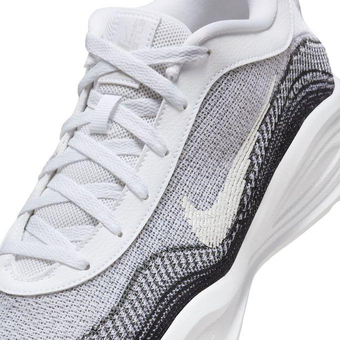 【在庫処分セール】NIKE ナイキ G.T. ハッスル アカデミー EP バスケットボールシューズ FJ7808-100 ホワイト ブラック ライトボーン メンズ レディース バッシュ 屋外コート対応 fj7808-100