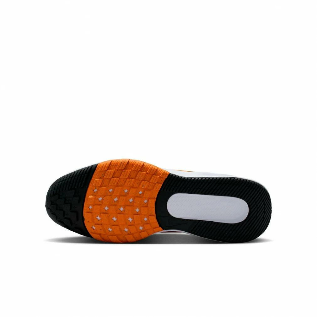 ナイキ スター ランナー 5 GS NIKE HF7004-006 ジュニア キッズ 子供 スニーカー ブラック×オレンジ 軽量 クッション性 通学 運動靴 hf7004-006