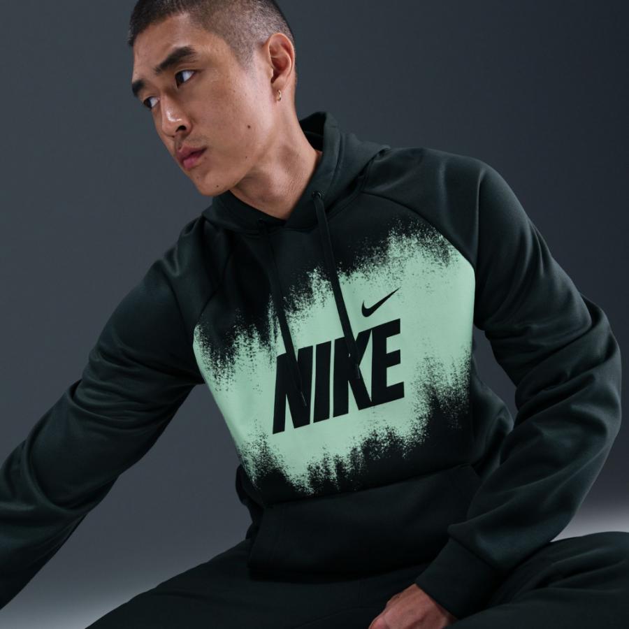 ナイキ NIKE パーカー メンズ Therma-FIT フリース プルオーバー フーディ GFX HV4063 長袖 スウェット スポーツウェア トレーニング 防寒 起毛 フード付き ブラック グレイシュコーラル ブルーグレー hv4063