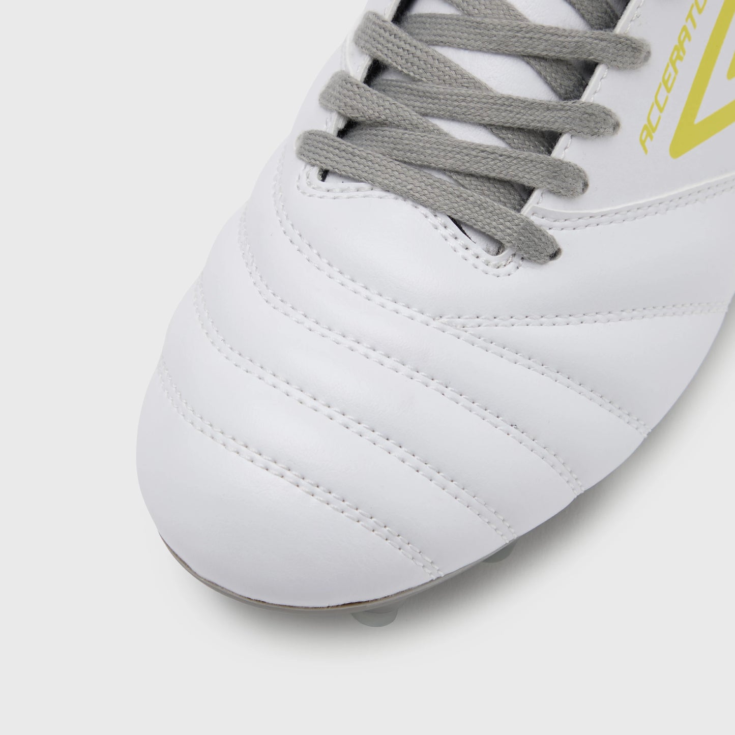 アンブロ アクセレイター +GAINA HG umbro ACCERATOR 2026年春夏 サッカー スパイク メンズ HG 天然芝 人工芝 土 ホワイト イエロー グレー uf6scsb2m