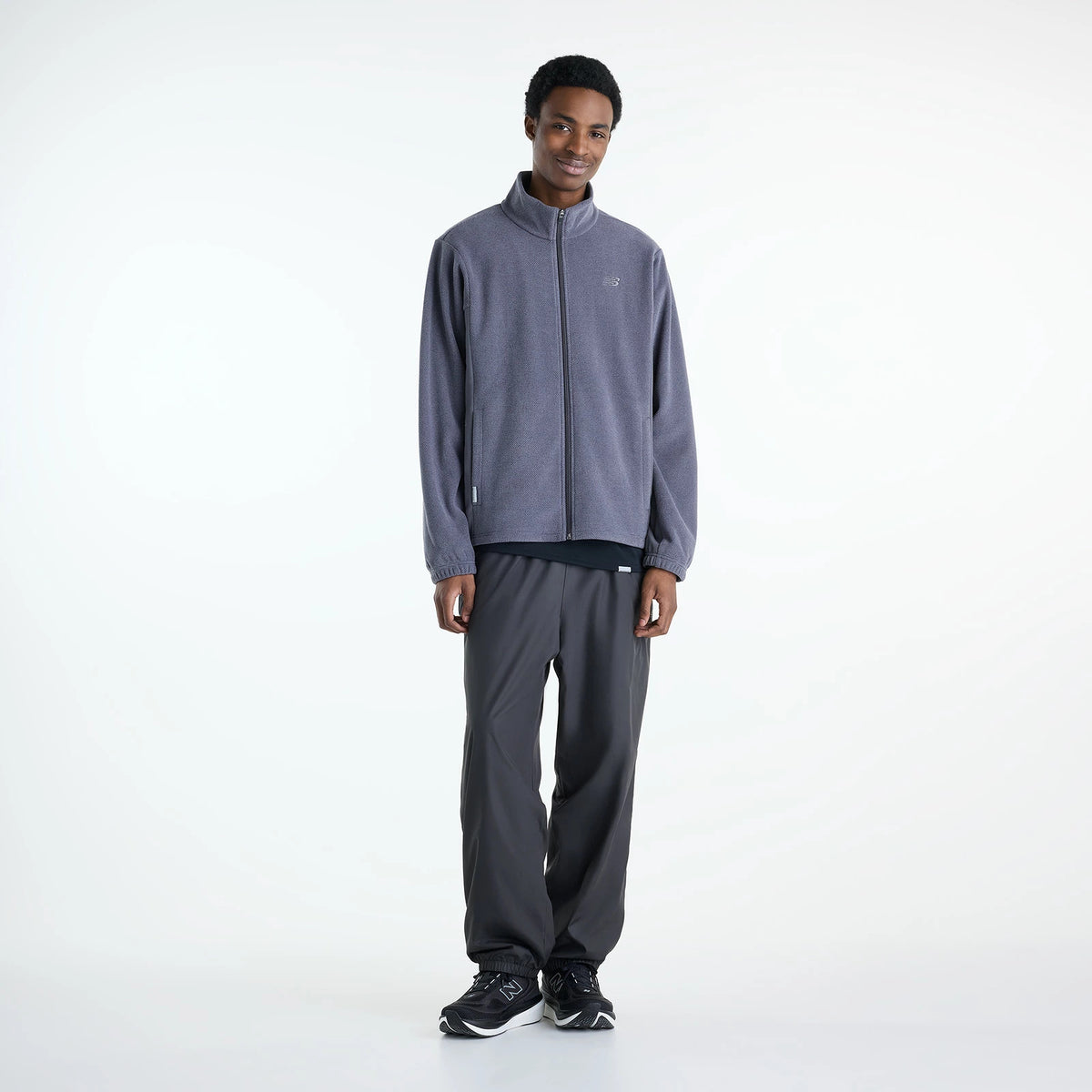 ニューバランスNEWBALANCEメンズウーブントラックパンツ裏トリコット起毛ジョガーパンツ撥水リラックスフィット秋冬ブラックセメントBLKMB6240FXmb6240fx-blk