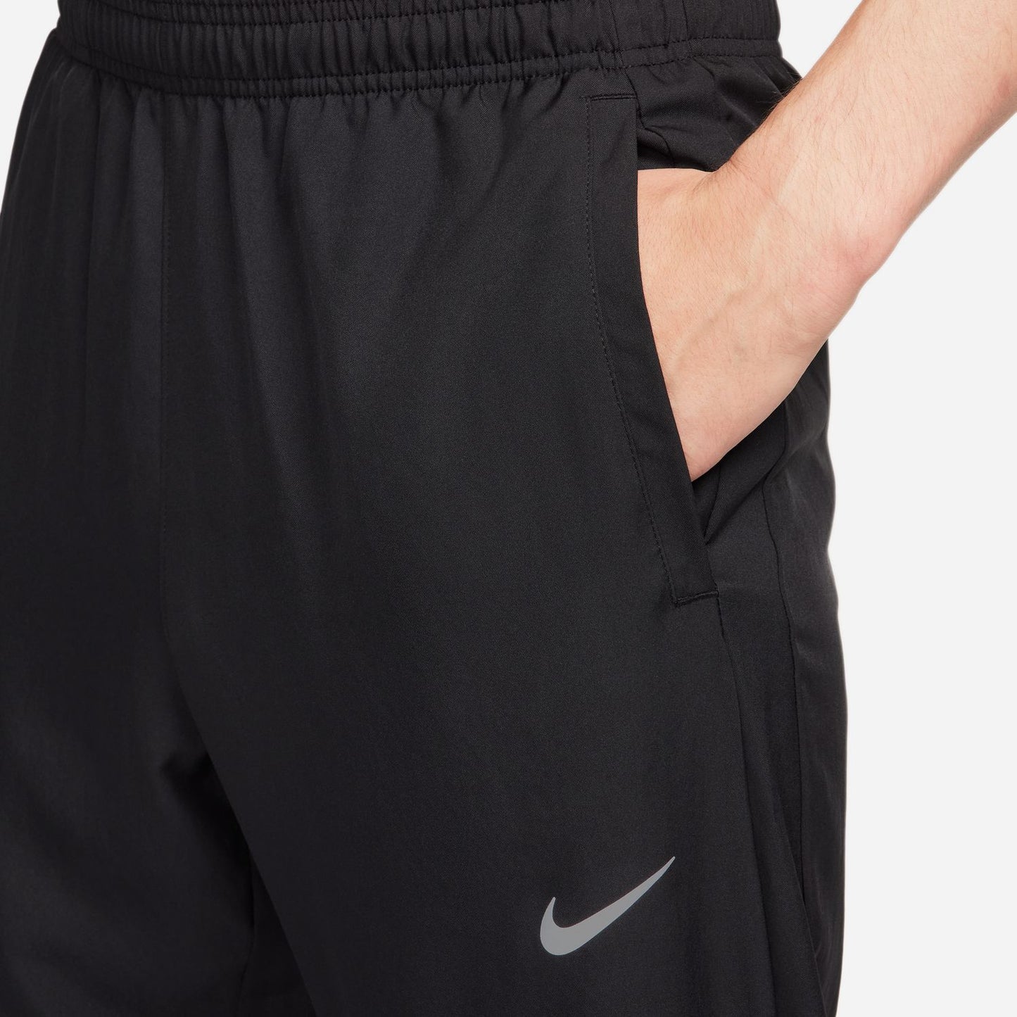 ナイキ チャレンジャー メンズ Dri-FIT ウーブン ランニングパンツ FQ4781-010 ナイキアパレル ナイキウェア スポーツウェア トレーニングウェア ナイキジャケット パーカー Tシャツ  レディース メンズ  ブランド ファッション アウトドア