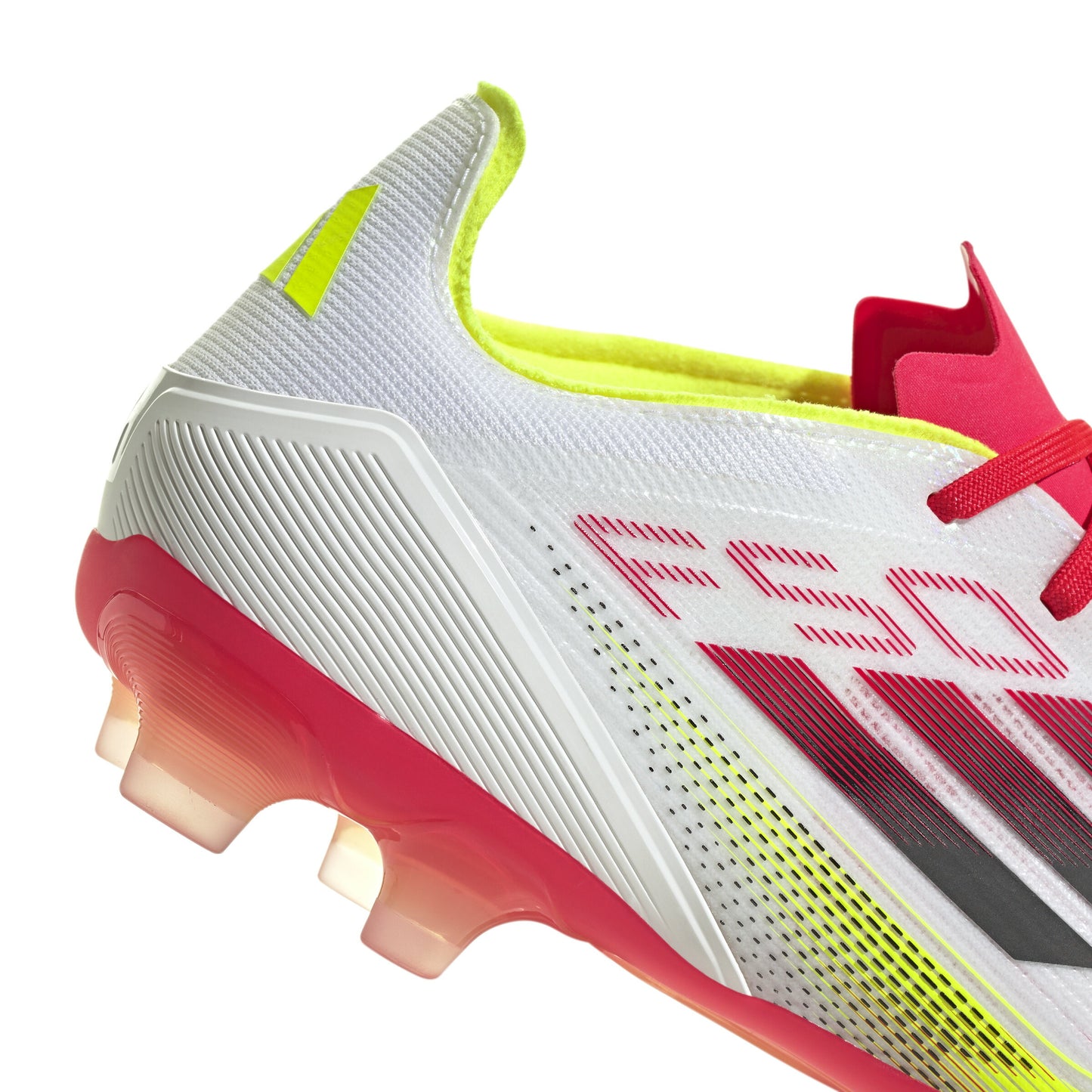 アディダス F50 PRO HG/AG フットウェアホワイト×コアブラック ie1275  サッカースパイク メンズ レディース 人気 軽量  プレデター コパ  X スパイク