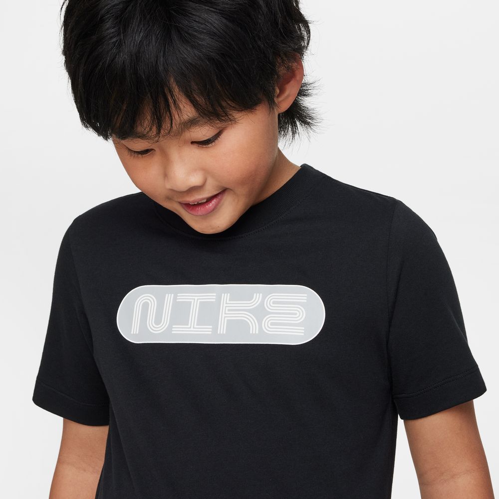 【在庫処分セール】ナイキ 半袖Tシャツ キッズ ジュニア 子供 アンプリファイ SP23 S/S Tシャツ  ナイキアパレル ナイキウェア スポーツウェア トレーニングウェア   Tシャツ  レディース メンズ  ブランド ファッション アウトドア  半袖 dx9499