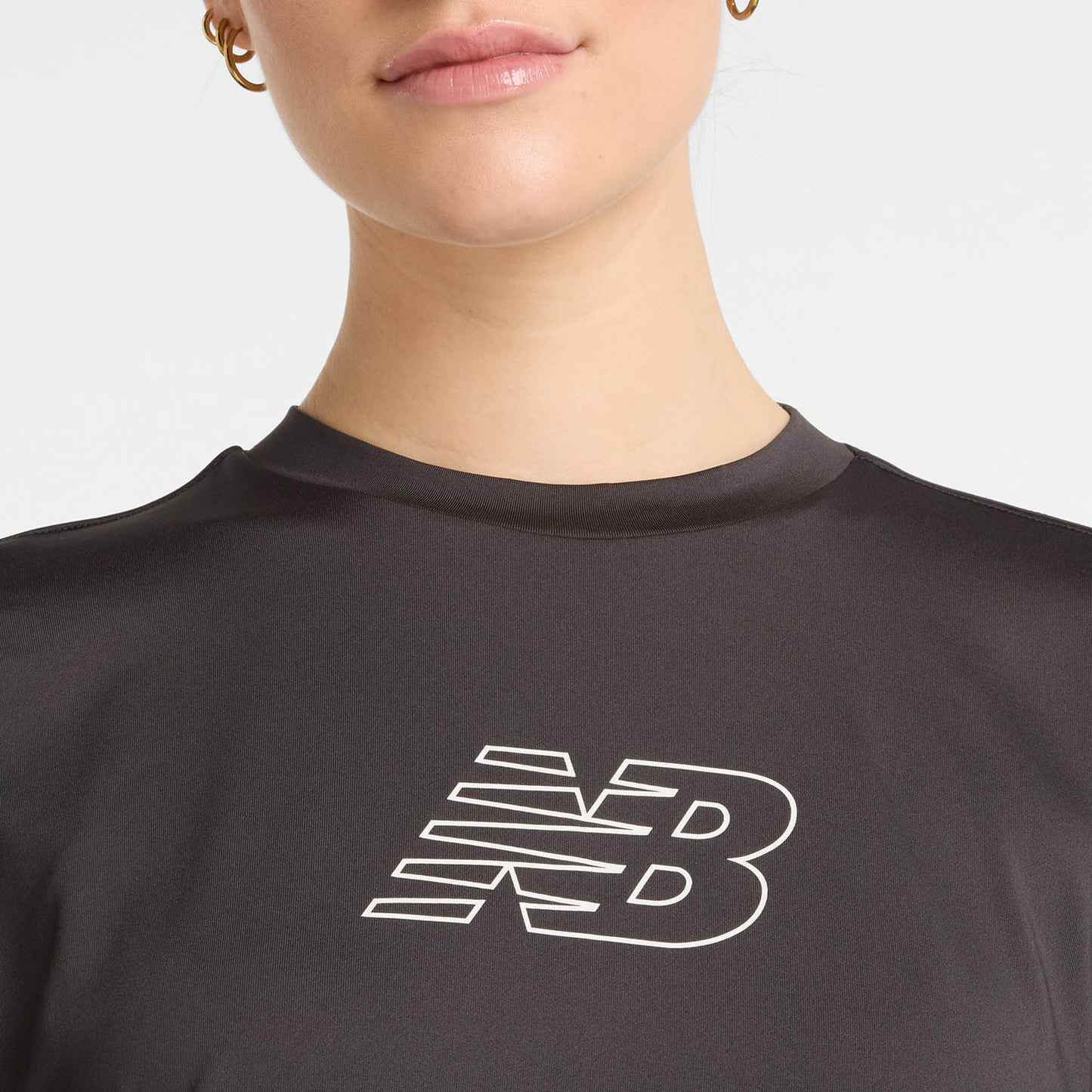ニューバランス new balance Ｔシャツ 半袖 BKT リラックスGRX 半袖機能T AWT51135 ニューバランス リラックスグラフィックショートスリーブTシャツ 半袖 半袖 Tシャツ 運動 スポーツ カジュアル 快適 ファッション 屋内 屋外 贈り物 ギフト トレーニング ジム awt51135-blk