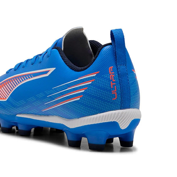 PUMA プーマ ウルトラ 6 プレイ HG/AG+MID Jr [UNTAMED PACK] ジュニア サッカースパイク 土・人工芝用 25AW（ウルトラブルー×ホワイト×レッド 108536-01