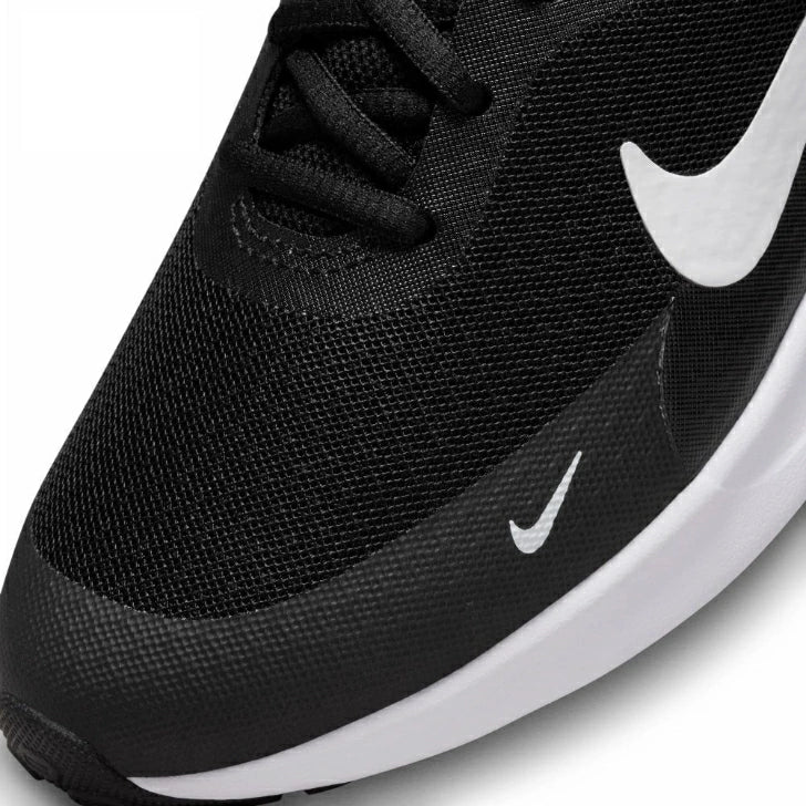 ナイキ NIKE レボリューション 7 ジュニア GS キッズ スニーカー ランニングシューズ FB7689-003 ブラック 黒 子供靴 通学 部活 fb7689-003