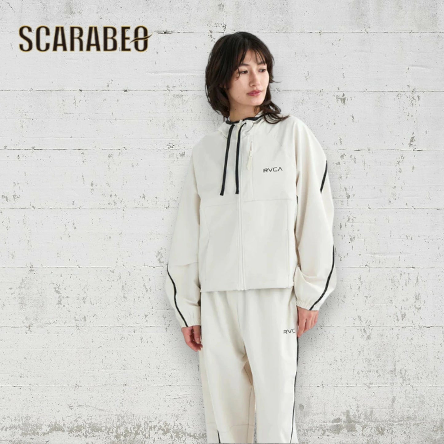 RVCA ルーカ ジャケット レディース MINI RVCA TECH JACKET BF044750 ブラック 黒 撥水 ストレッチ ソフトシェル フーディー 2025年秋冬モデル bf044750