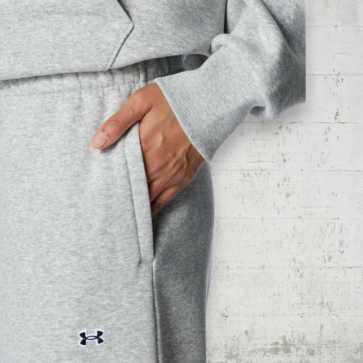 UNDER ARMOUR アンダーアーマー UA ライバル フリース オーバーサイズド パンツ レディース スウェット 裏起毛 6007714 トレーニング 吸汗速乾 防寒 Black/Mod Gray Light Heather 6007714