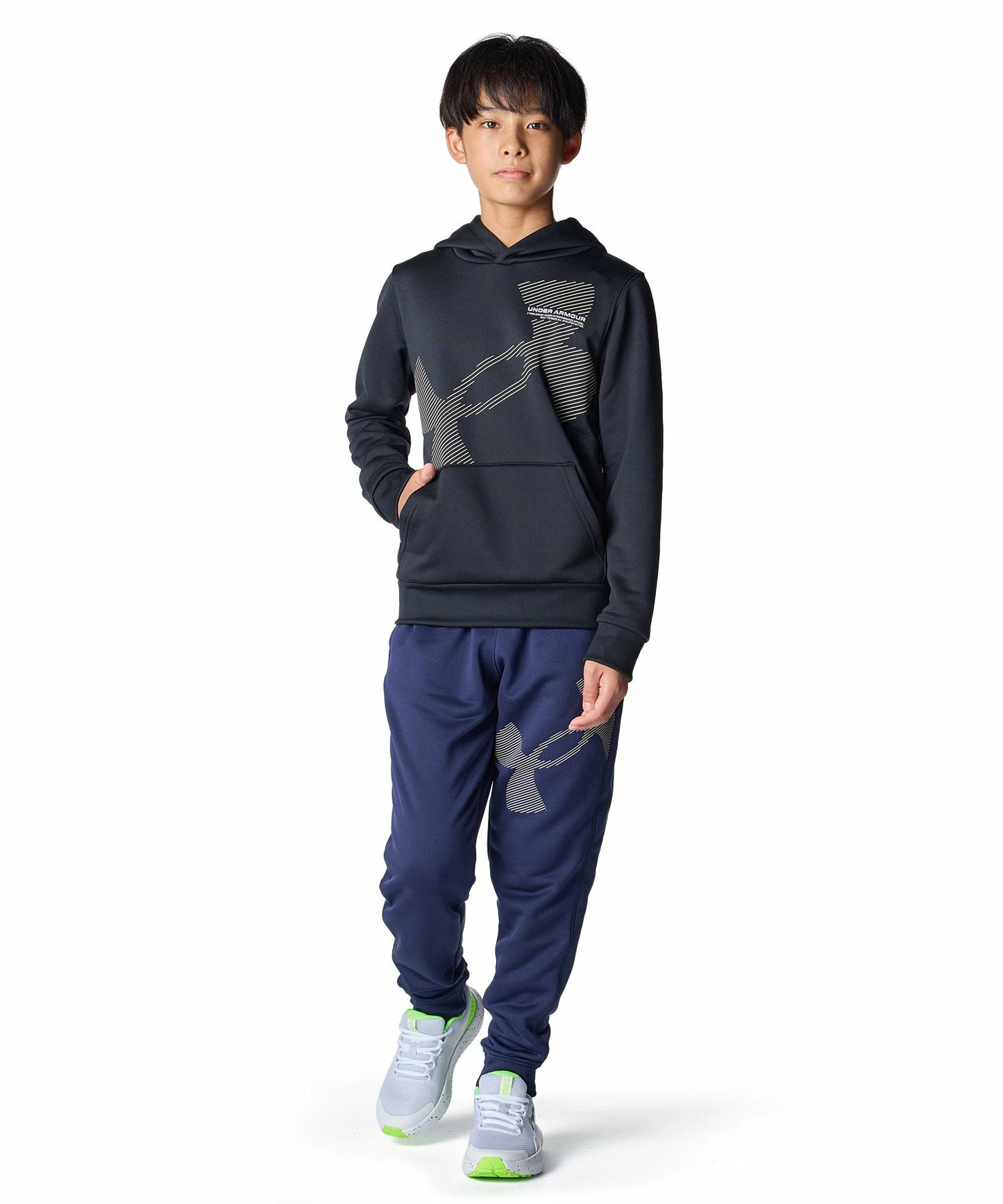 アンダーアーマー (UNDER ARMOUR) キッズ ジュニア テックテリー スーパービッグロゴ フーディー パーカー 6007817 撥水 吸汗速乾 トレーニング スポーツウェア