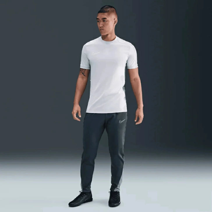 ナイキ NIKE ウィンターウォーリア Therma-FIT アカデミー KPZ パンツ メンズ サッカー トレーニング 防寒 フリース 裏起毛 冬用 ダークブルー×グレー fb6815-437