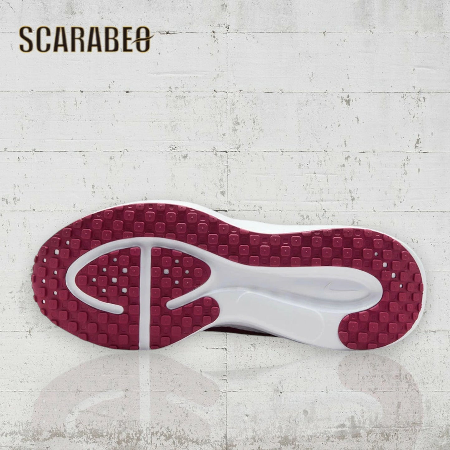 ナイキ ランニングシューズ レディース NIKE W REVOLUTION 8 レボリューション 8 HJ8485-109 ホワイト スニーカー ロード ランニング ウォーキング 陸上競技 通気性 クッション 軽量 hj8485-109