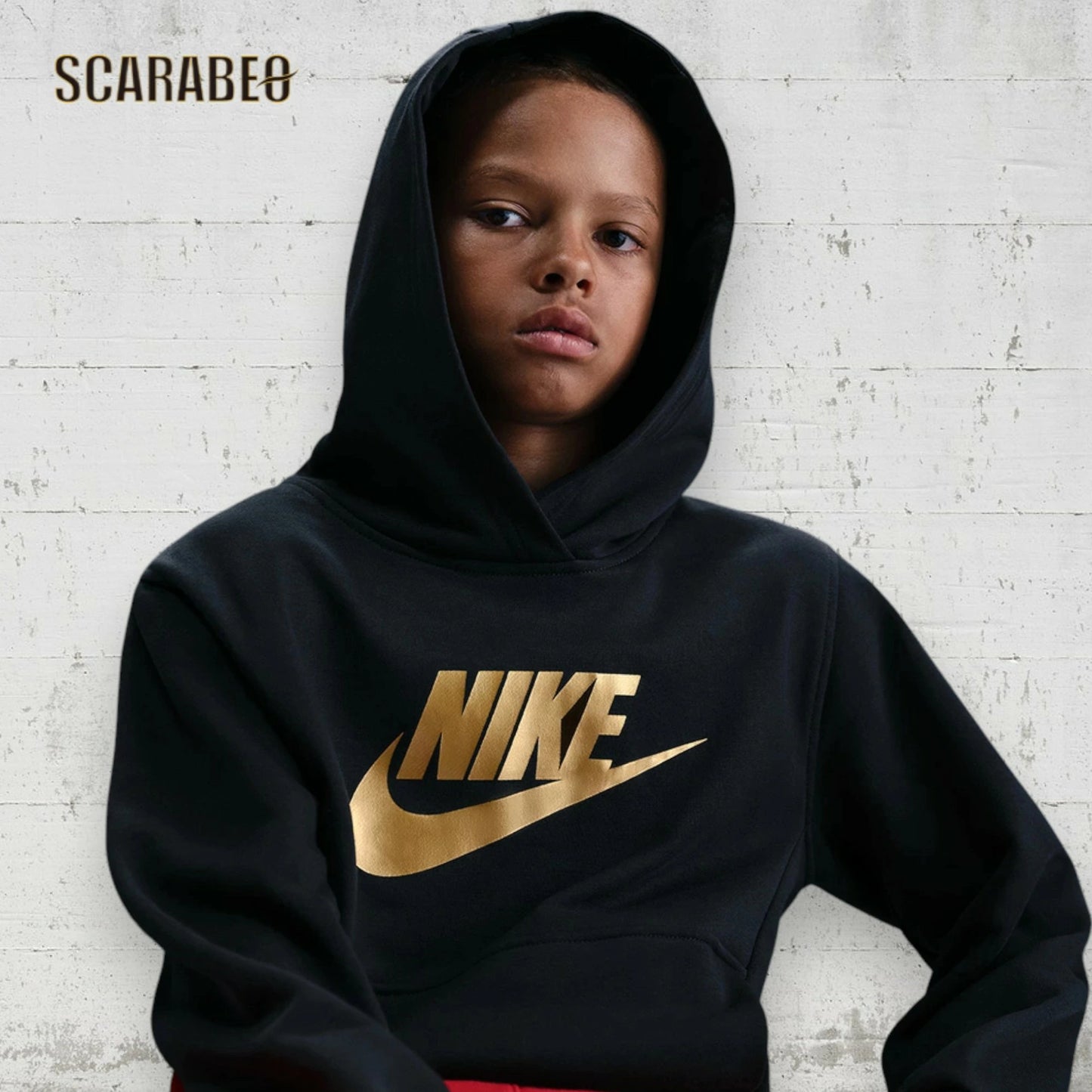 ナイキ キッズ ジュニア パーカー YTH NSW クラブ フリース フーディ ゴールドSATN IH2874-010 NIKE 子ども服 トップス 起毛加工 普段着 男の子 女の子 ブラック 130-170cm ih2874-010