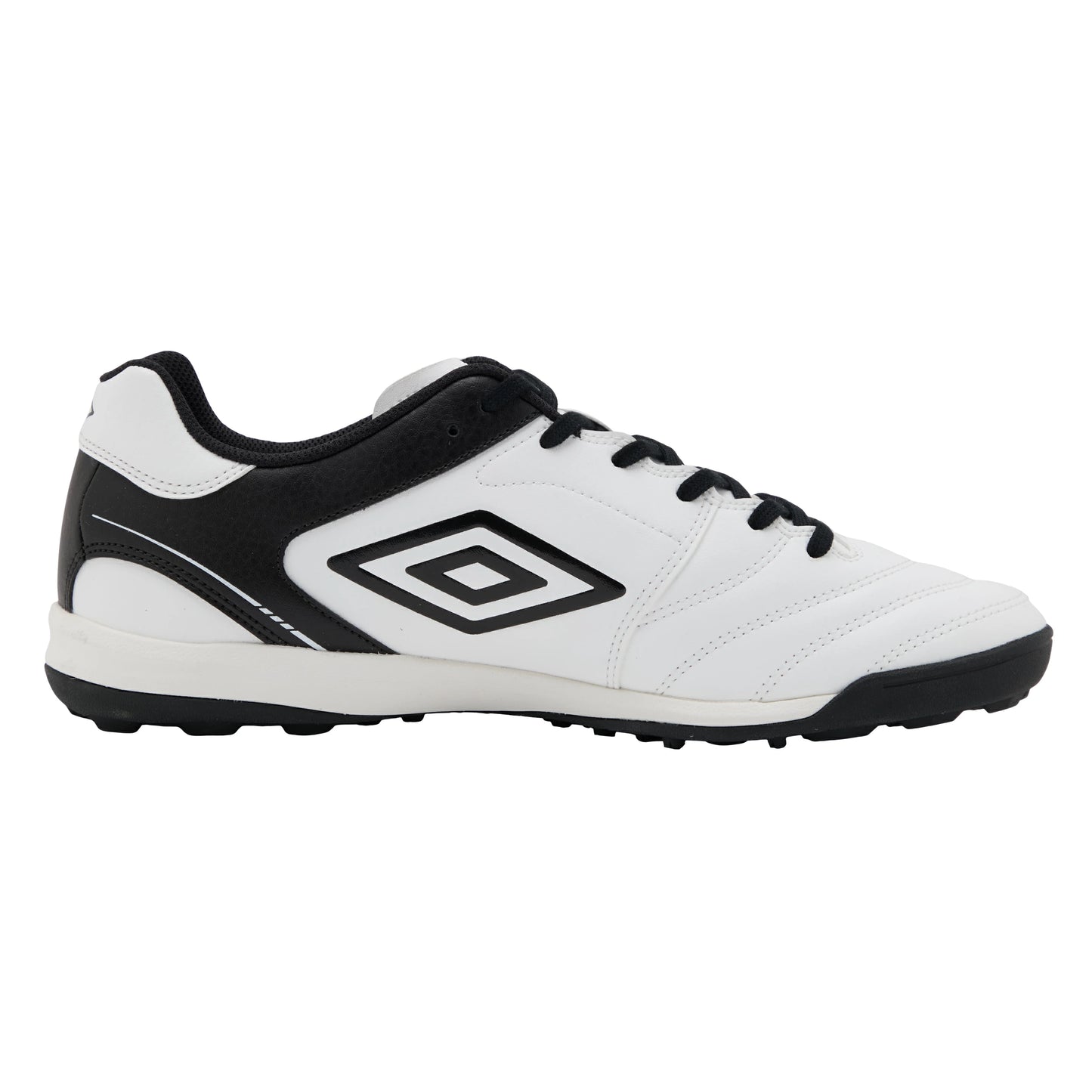 アンブロ アクセレイター TR WIDE umbro ACCERATOR 2026年春夏 トレーニングシューズ 人工芝対応 ワイド 幅広 天然芝 土 ホワイト ブラック uf6scst3m
