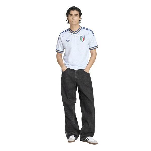 adidas アディダス イタリア代表 2026 アウェイ レプリカ ユニフォーム 半袖 SS672 KC8704 メンズ ジュニア サッカー スタジアムシャツ 応援 ss672-kc870