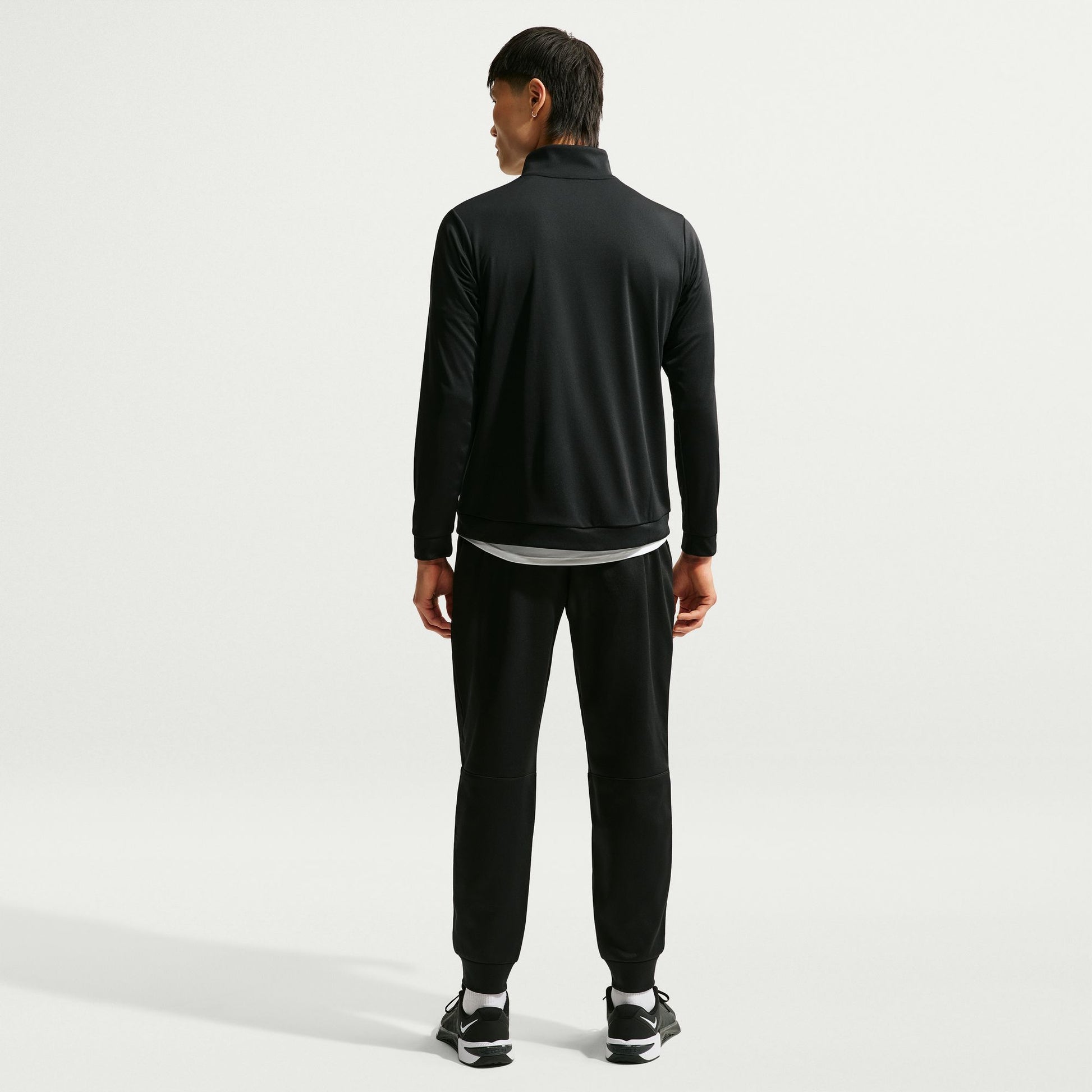ナイキ トレーニングジャケット IM3616-010 NIKE メンズ ジャケット スポーツウェア トレーニング ランニング ブラック im3616-010