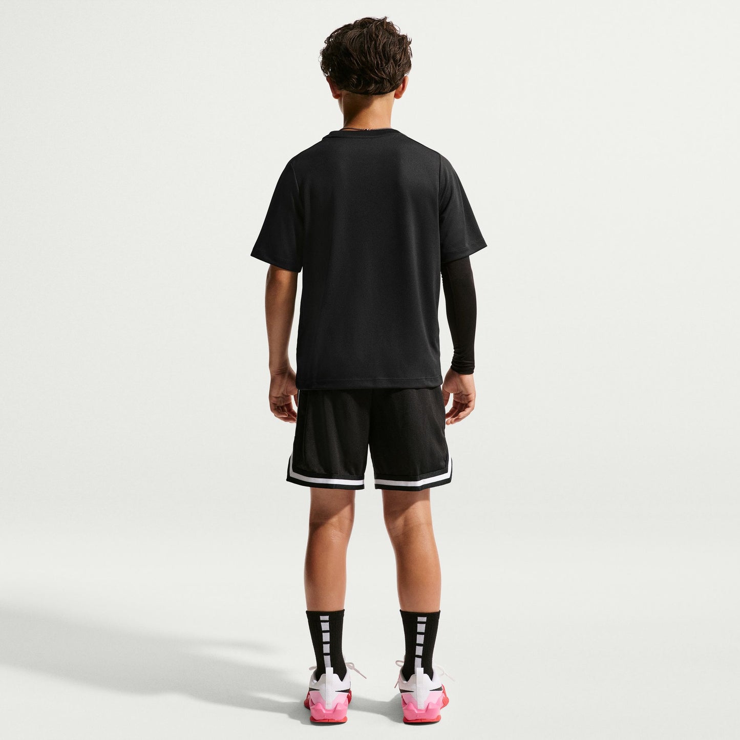 ナイキ YTH マルチ リフレッシュ S/S トップ IO0737-010 NIKE キッズ 半袖Tシャツ ジュニア スポーツウェア ブラック io0737-010