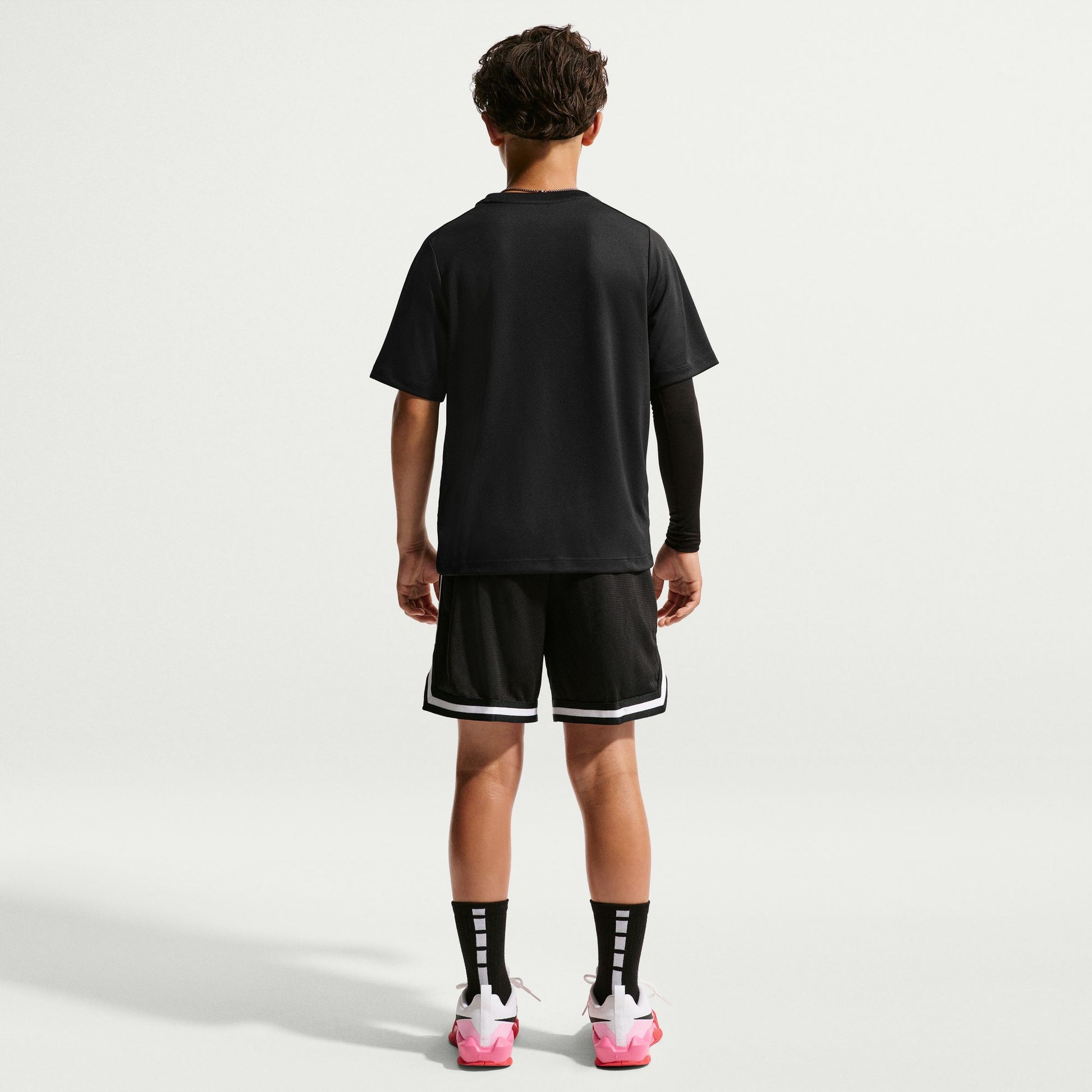 ナイキ YTH マルチ リフレッシュ S/S トップ IO0737-010 NIKE キッズ 半袖Tシャツ ジュニア スポーツウェア ブラック io0737-010