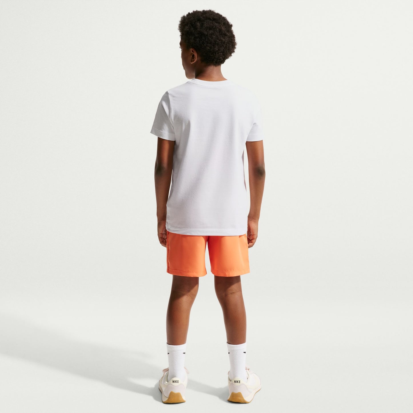 ナイキ YTH NSW ボクシー MLT SPT S/S Tシャツ IO1995-100 NIKE キッズ 半袖Tシャツ ジュニア コットン100％ ホワイト io1995-100