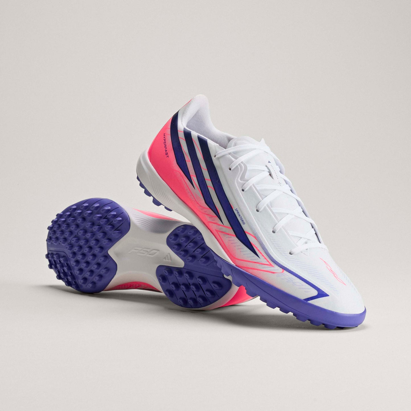 アディダス F50 HYPERFAST LEAGUE TF KJ3434 adidas トレーニングシューズ サッカー ターフ ホワイト ソーラーパープル 人工芝 土 F50 ハイパーファスト kj3434