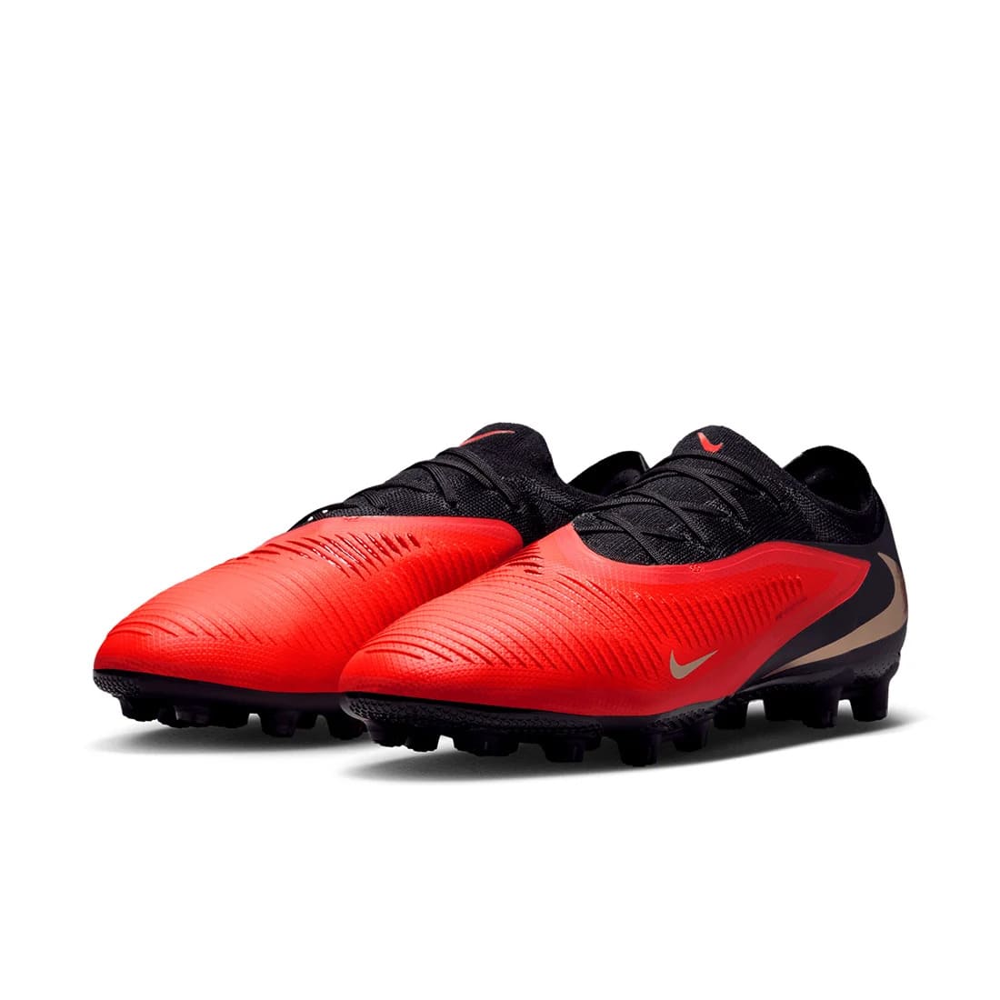 ナイキ ファントム 6 LOW プロ HG NIKE PHANTOM 6 PRO HG サッカースパイク 固定式 土グラウンド ハードグラウンド VNMSkin Flyknit Cyclone360 レッド ゴールド ブラック hq2316-600