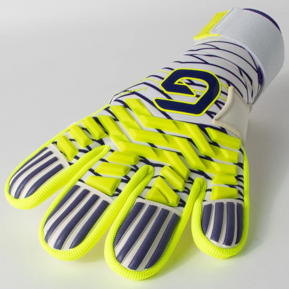 ガビックGAViCマトゥーイノベーティブプロGKグローブキーパーグローブサッカータイトフィット高グリップホワイトパープルgc3015-whppl