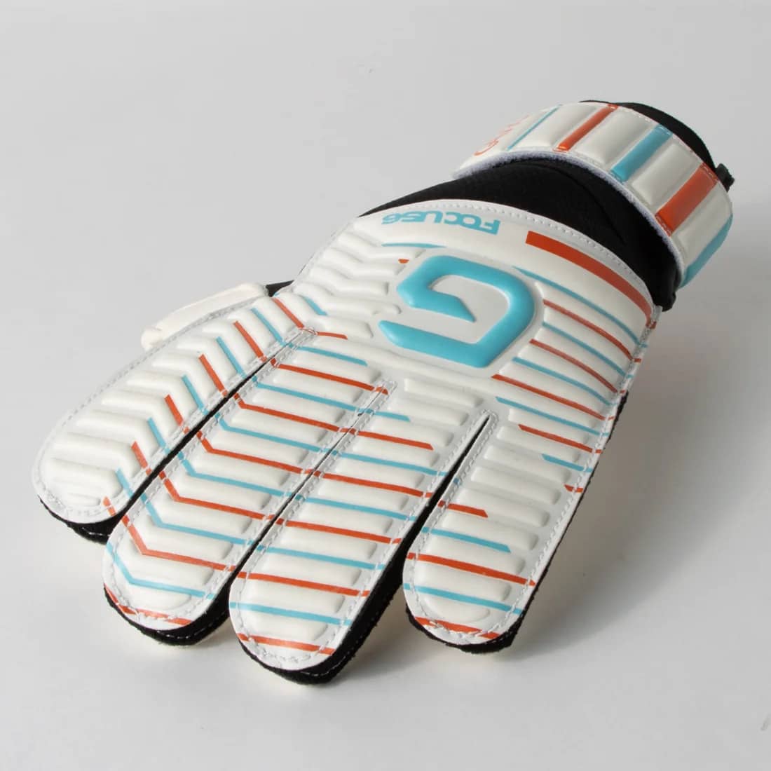 ガビックGAViCフォーカス6ジュニアGKグローブキーパーグローブサッカーフラットカット試合練習ホワイトブルーオレンジgc3218-whdsk