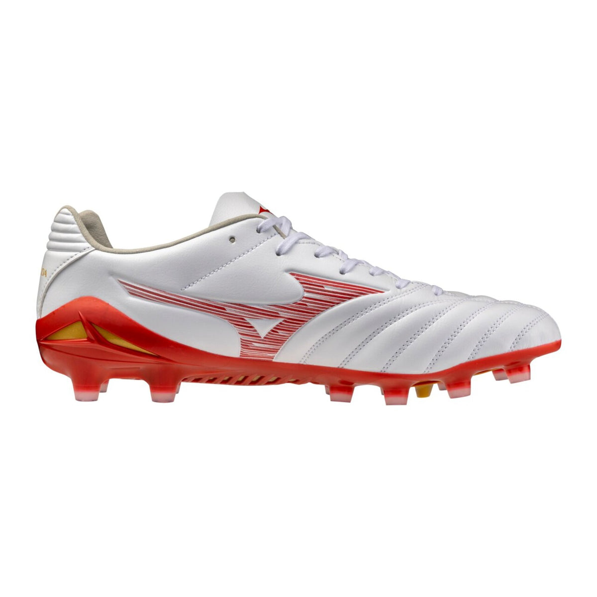 【9月18日発売開始｜予約受付中】ミズノMIZUNOモナルシーダNEO3PROサッカースパイクマイクロファイバー人工皮革軽量2Eホワイトレッド天然芝土人工芝モレリアネオp1ga262260