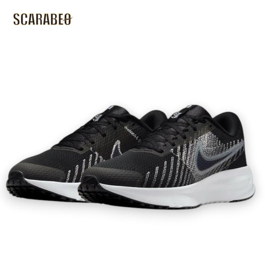 ナイキ ランデファイ レディース ランニングシューズ ブラック スニーカー 軽量 メッシュ NIKE ランニング 運動 部活 カジュアル